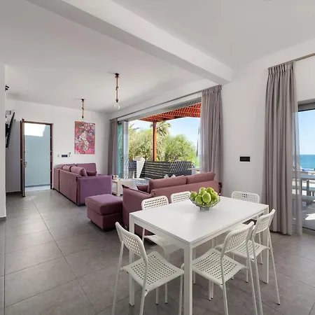 Modern In With Private Pool * Lakhania